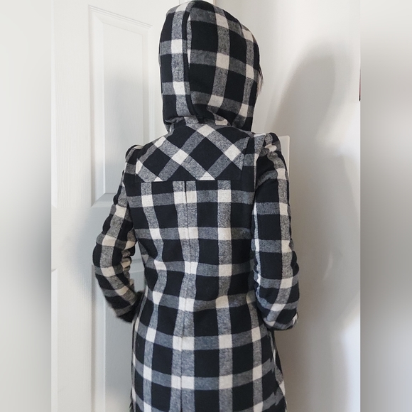Jay Jays Checkered Coat - Picture 4 of 7